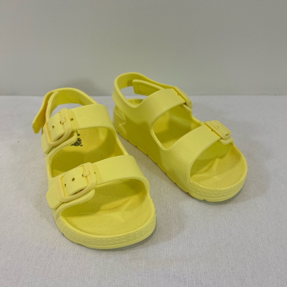 NWT - Toddlers unisex yellow rubber Birkenstock-style sandals size 8